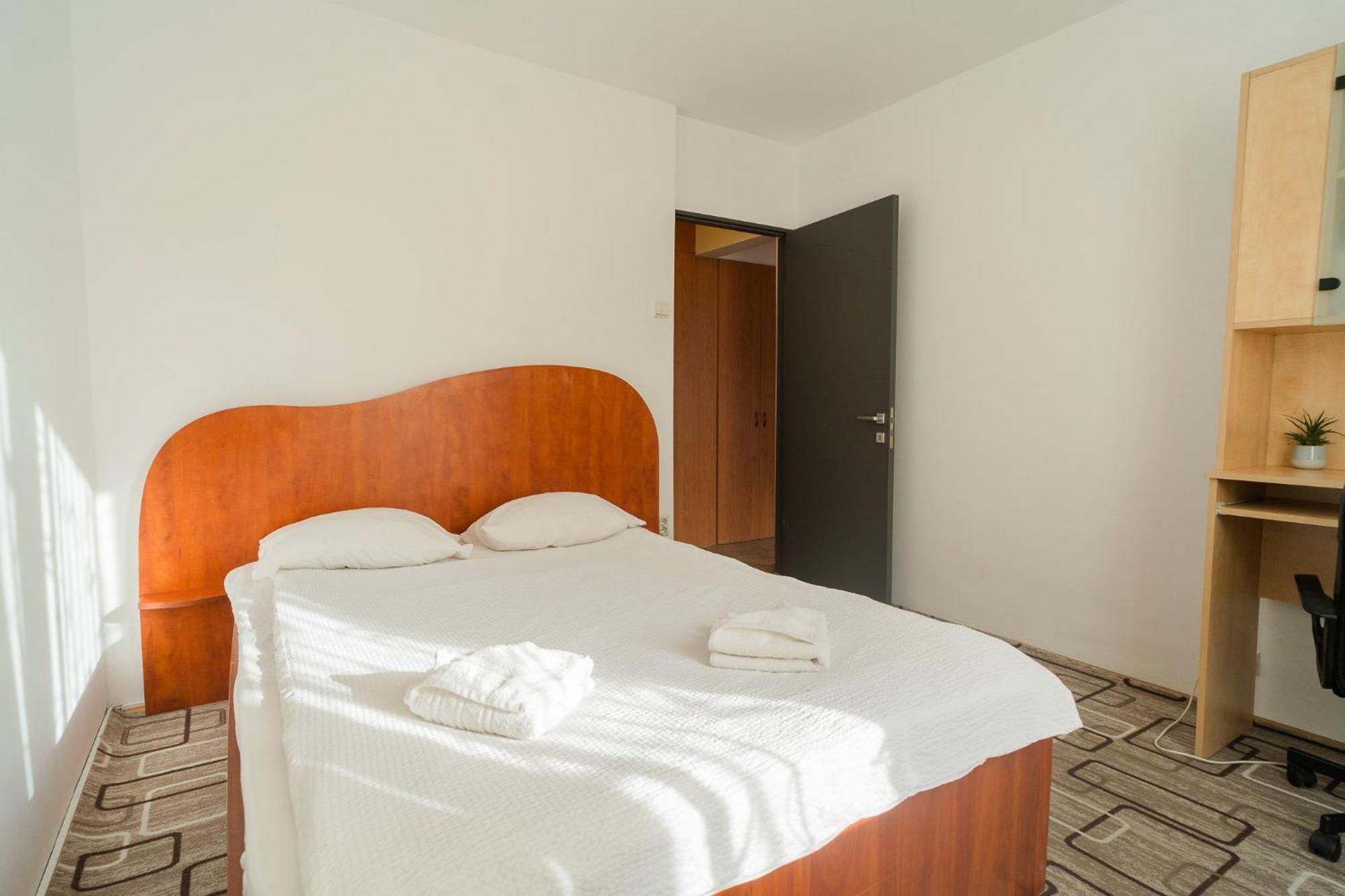 Rustic & Spacious 3Br Apartment Bucureşti Exterior foto