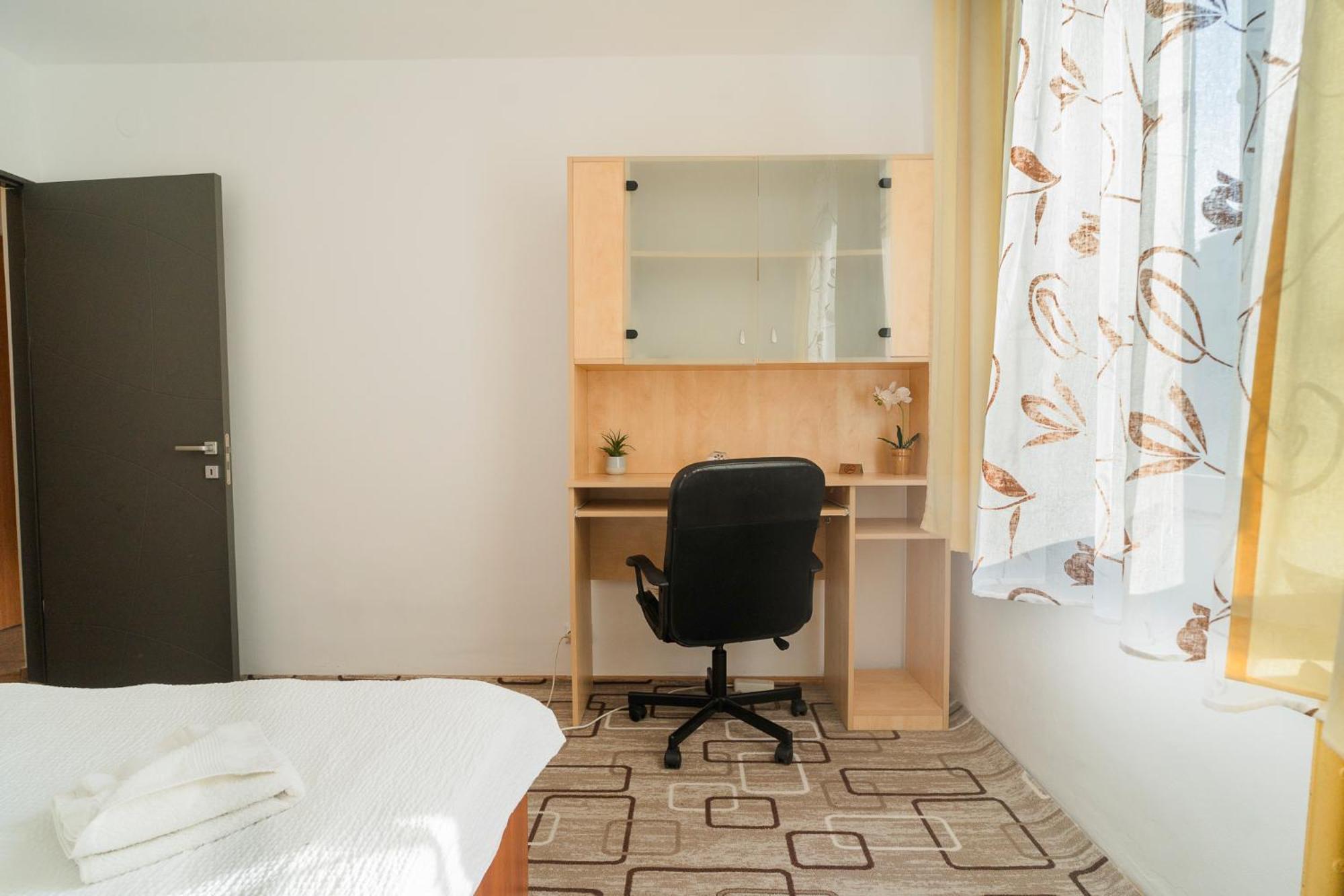 Rustic & Spacious 3Br Apartment Bucureşti Exterior foto