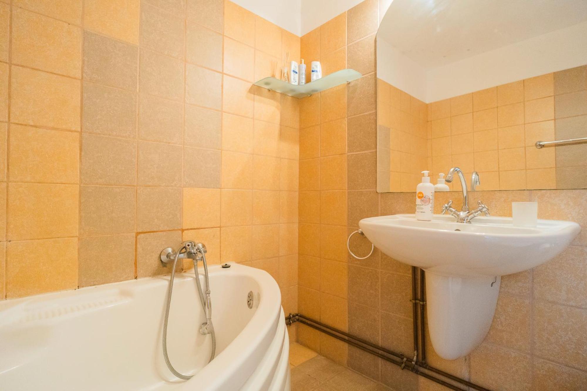 Rustic & Spacious 3Br Apartment Bucureşti Exterior foto