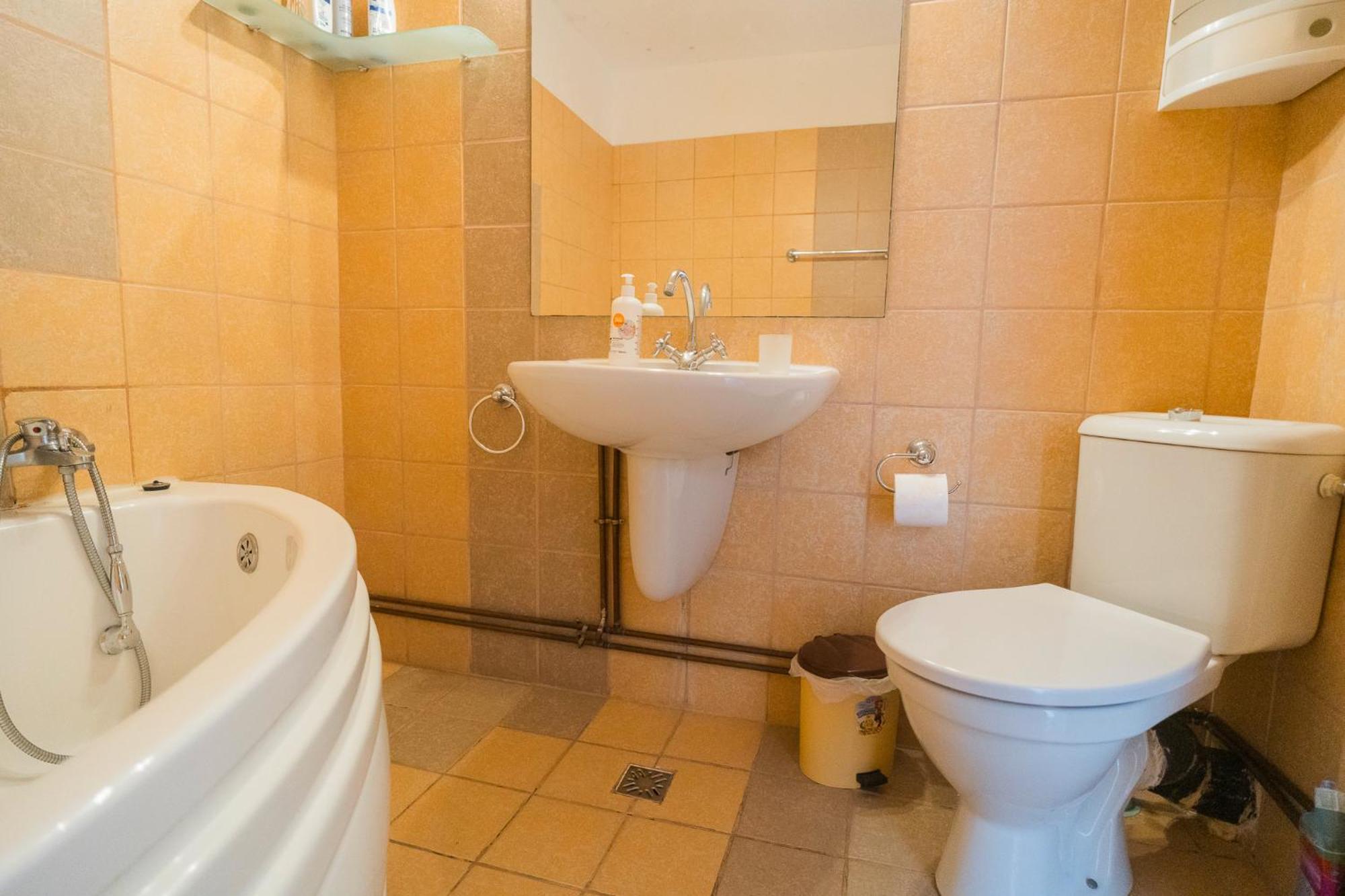 Rustic & Spacious 3Br Apartment Bucureşti Exterior foto